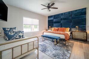 10 Schlafzimmer, Bügeleisen/Bügelbrett, kostenloses WLAN, Bettwäsche