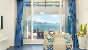 Basic Room, 1 Bedroom (Carmen104(Ocean view)) | 1 bedroom, free WiFi - Namhae Opera House Pension (Namhae)