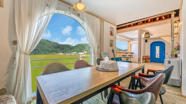 Exterior - Ganghwa Yasaenghwacafe Pension (Incheon)