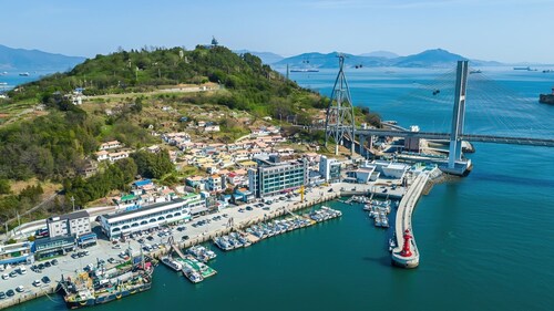Yeosu Nangmanstay Pension