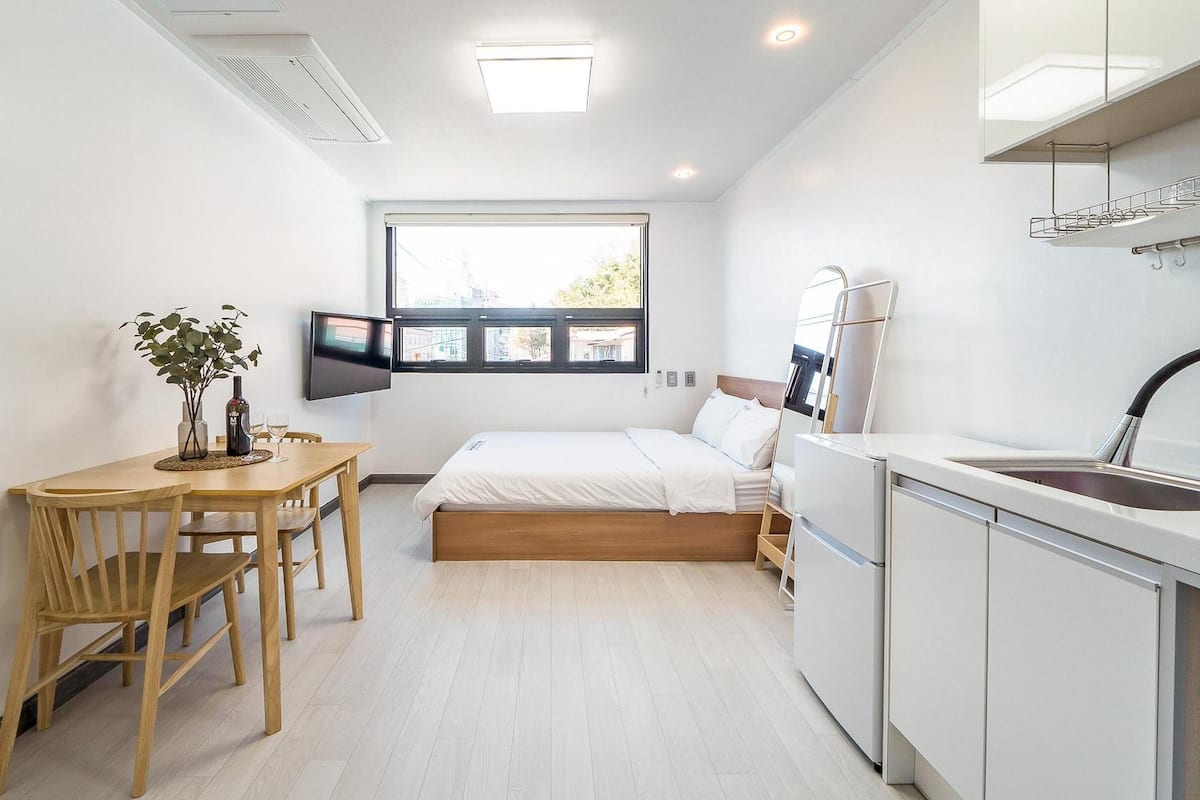 Basic Room, 1 Bedroom (302) | 1 bilik tidur, Wi-fi percuma