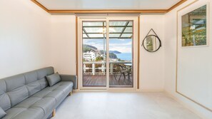 Phòng cơ bản, 2 phòng ngủ (SARANGCHO) | 1 phòng ngủ, truy cập Internet không dây miễn phí 