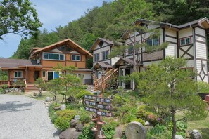 Exterior - Samcheok Yeondam Pension (Samcheok)