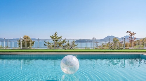 Yeosu Dasi bom Pension