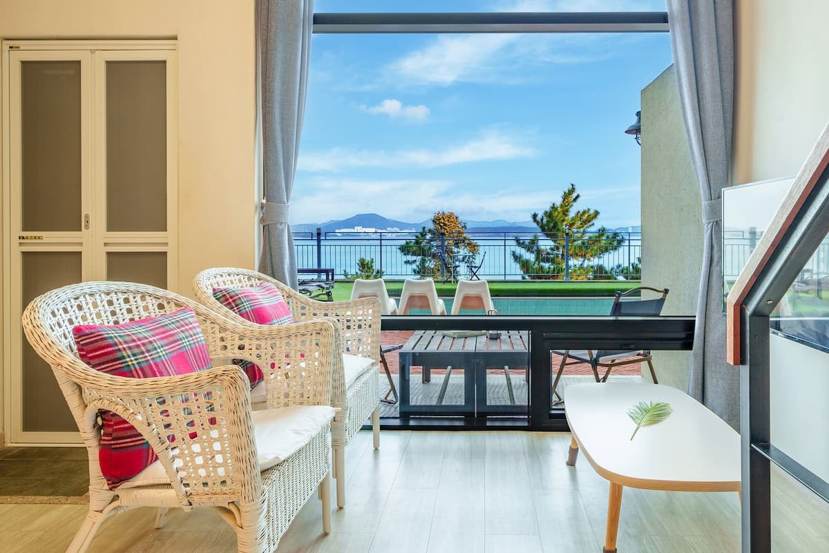 Basic Room, 1 Bedroom (102(Ocean View,Pet)) | 1 bedroom, free WiFi