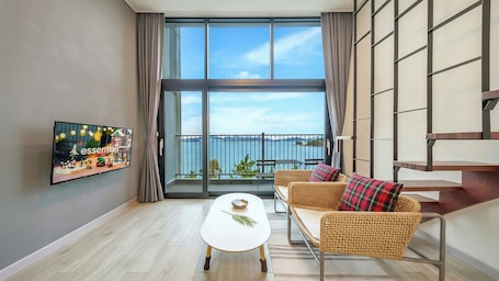 Exterior. Yeosu Dasi bom Pension