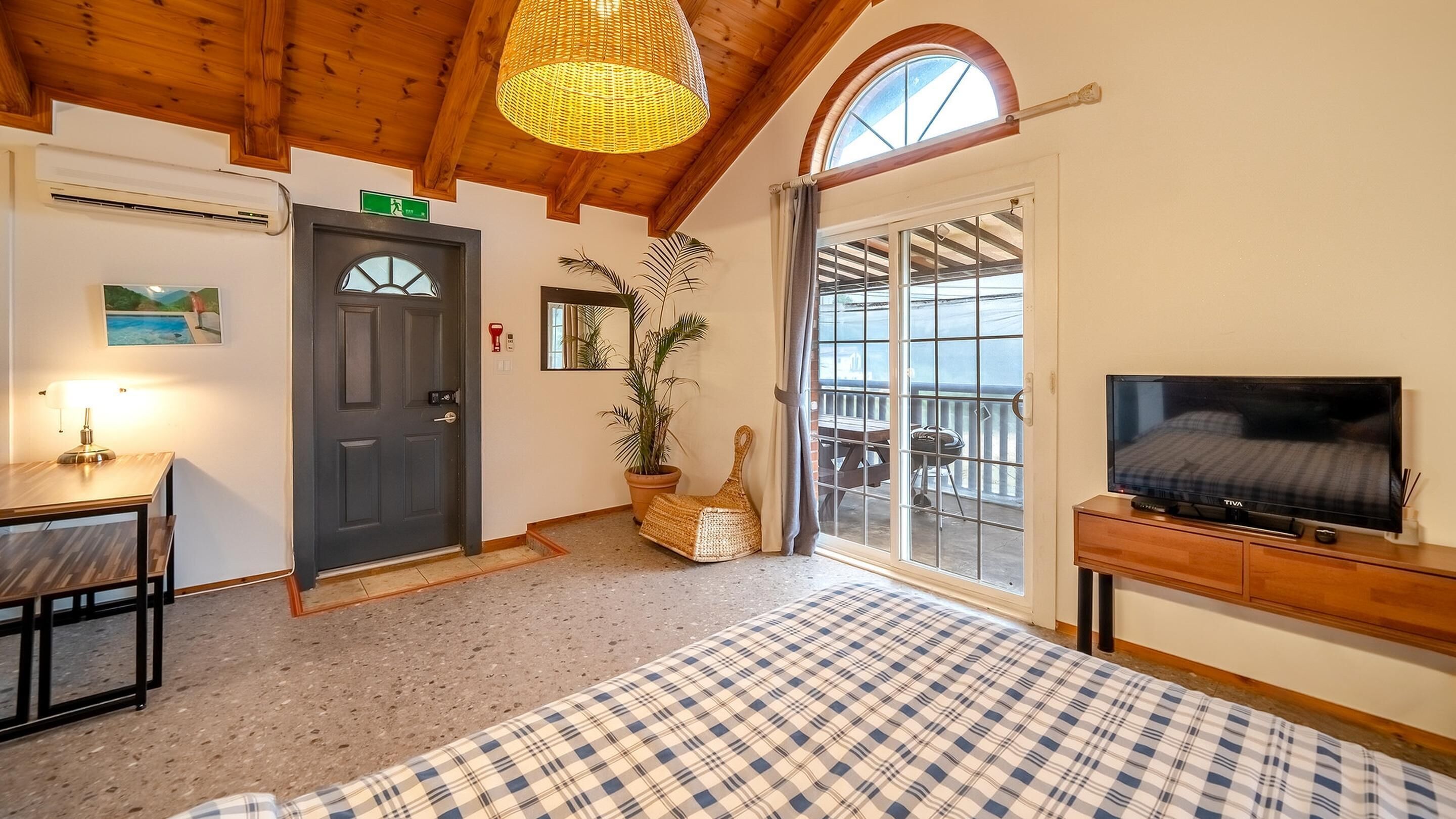 Basic Room, 1 Bedroom (202) | 1 bedroom, free WiFi