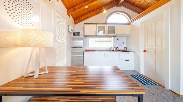 Basic Room, 1 Bedroom (201) | 1 bedroom, free WiFi - Gapyeong Botanical Pension (Gapyeong)