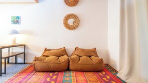 Basic Room, 1 Bedroom (102) | 1 bedroom, free WiFi - Gapyeong Botanical Pension (Gapyeong)