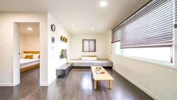 Basic Room, 1 Bedroom (203) | 1 bedroom, free WiFi