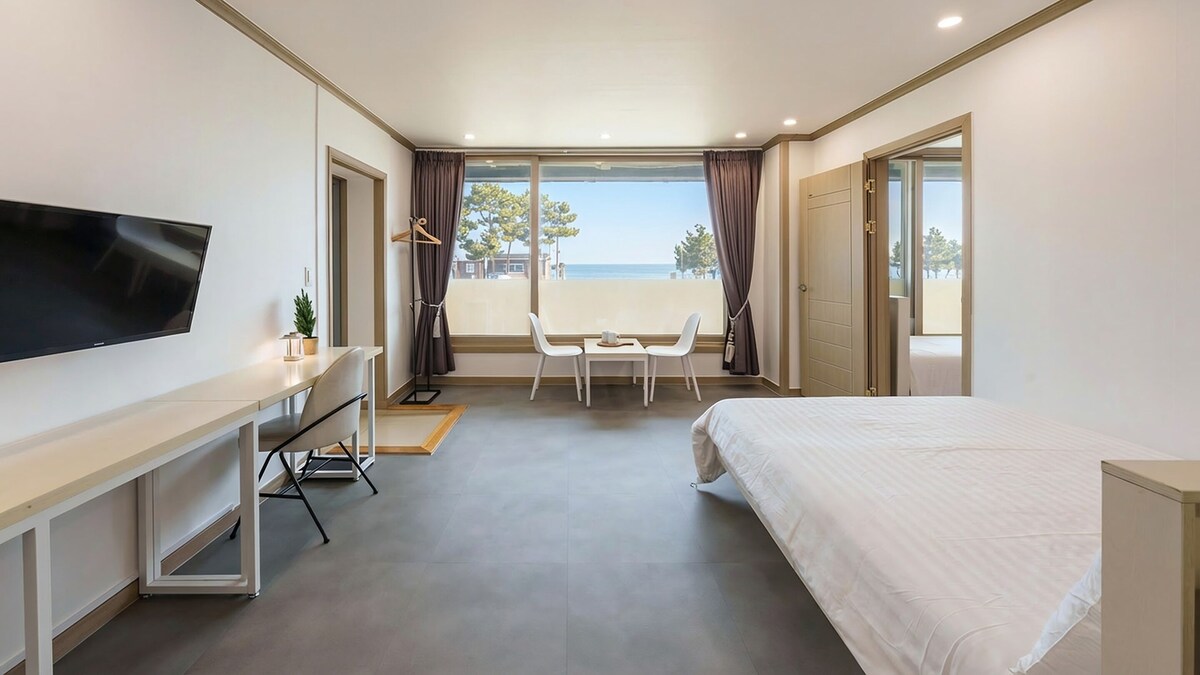 コソン Yangyang Haettuneonchangmoon Pension ホテル ロビー