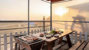 Basic Room, 1 Bedroom (Caravan1) | Free WiFi