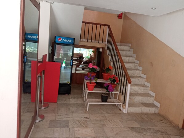 Wi-Fi gratis dan seprai linen