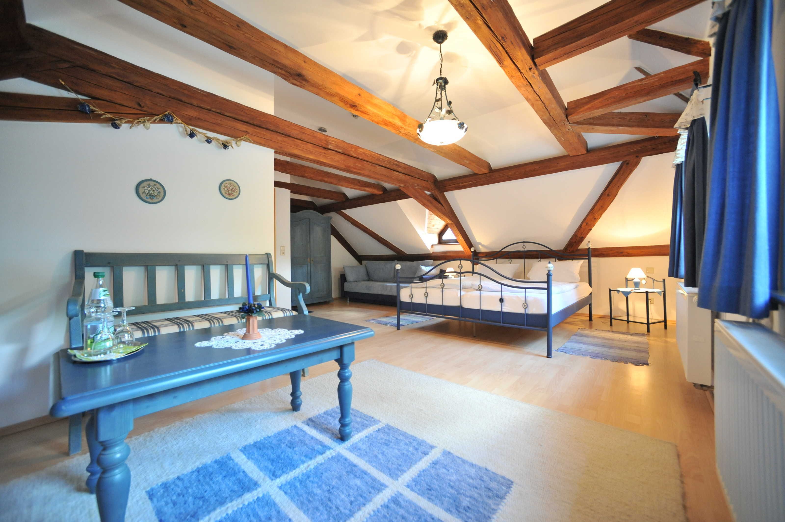 1 Schlafzimmer, Schreibtisch, WLAN, Bettwäsche