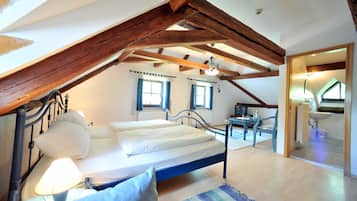 1 Schlafzimmer, Schreibtisch, WLAN, Bettwäsche