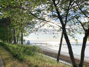 Uklassifisert bilde, 4 av 13, knapp