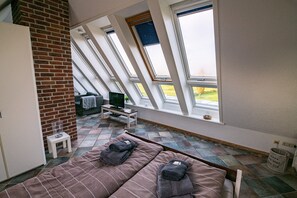 Condo | 1 bedroom, in-room safe, cribs/infant beds, free WiFi - Der Besitz 7a (Stoltebuell)