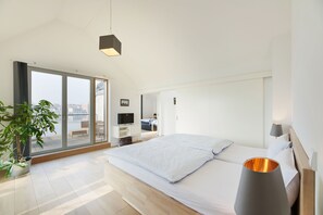 Apartment | 3 bedrooms, in-room safe, individually decorated, individually furnished - Eignerlodge - Penthouse (Kappeln)
