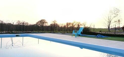 Le Gite de L'abeille Noire