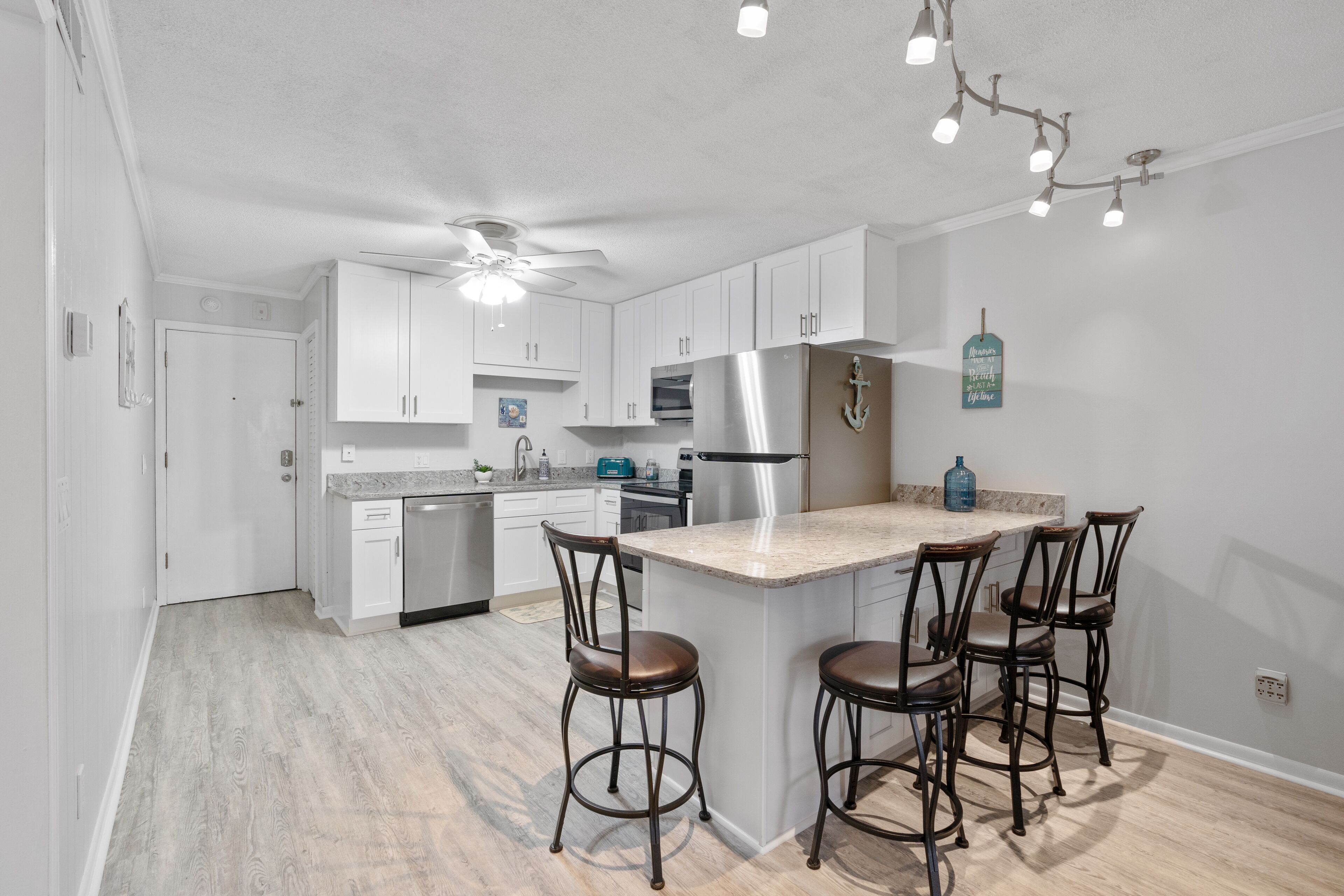 Sea Cabin 133 - 2 Bedroom Ocean View Unit - Pool