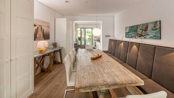 Condo | In-room dining