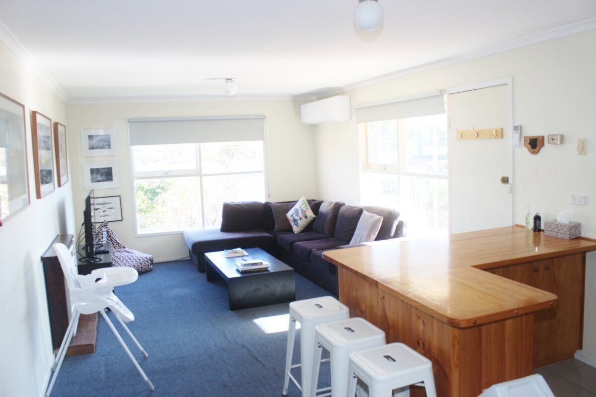 CEDAR HOUSE- CENTRAL LOCATION