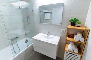 Apartment, 4 Bedrooms, Balcony, Sea View | Bathroom - Panoramic Seaview Balcony Escape by Sea N Rent (Nahariya)