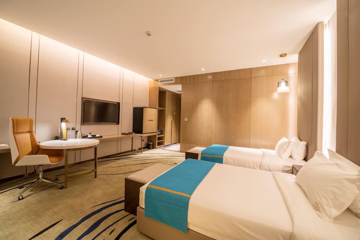 Standard Double or Twin Room, 1 Bedroom | Premium bedding, down comforters, minibar, in-room safe