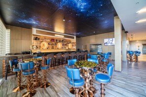 Bar (on property) - Marigold Hotel (Windhoek)