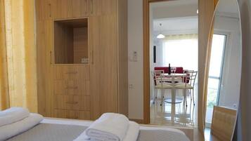 Apartment, 1 Bedroom, Balcony, Sea View | In-room safe, blackout drapes, soundproofing, free cribs/infant beds