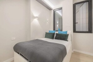 1 camera, ferro/asse da stiro, Wi-Fi gratuito, lenzuola