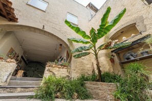 Property grounds - Chambre Zen (AUTIGNAC)