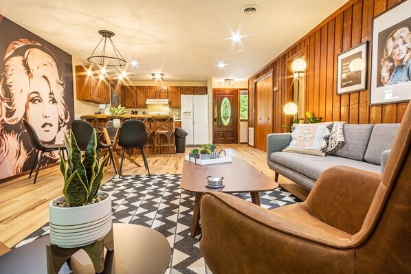 TV connectée, cheminée