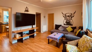 Unclassified image, 5 of 35, button - Maria - Nice quiet city center apartment. (Edinburgh)