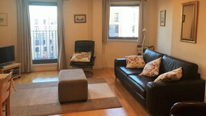 Unclassified image, 2 of 26, button - Abbey Lane Arc Nice Edinburgh CityCenter Apartment (Edinburgh)