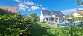Maison avec piscine chauffée 10x4ml à Sallenelles entre Cabourg et Ouistreham.