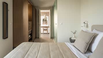 Deluxe-villa - 3 soveværelser - privat pool - havudsigt | Pengeskab på værelset, strygejern/strygebræt, gratis baby-/barnesenge