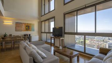 Smart-TV, Netflix, Bücher, Streaming-Dienste