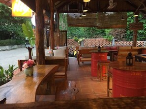 Outdoor dining - Langchia Hostel & Bar (Phu Quoc)