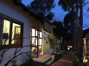 Exterior - Langchia Hostel & Bar (Phu Quoc)