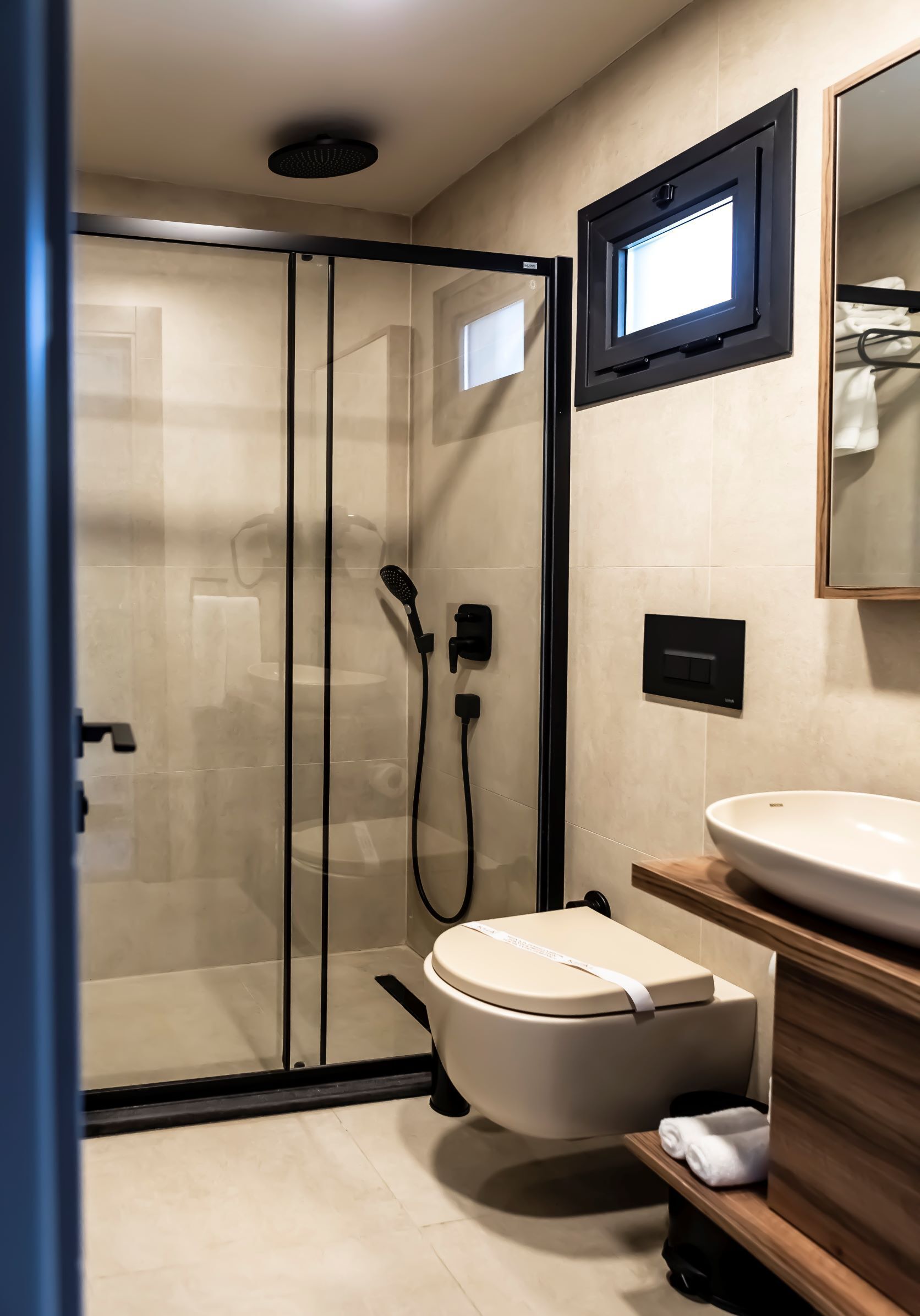 superior room | bathroom | shower, rainfall showerhead, free toiletries, hair dryer