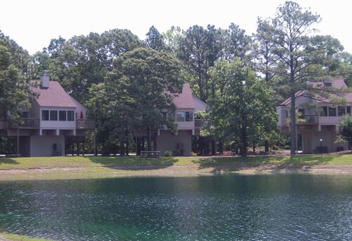 Waterwood Resort and Sand Castle Village by VRHost