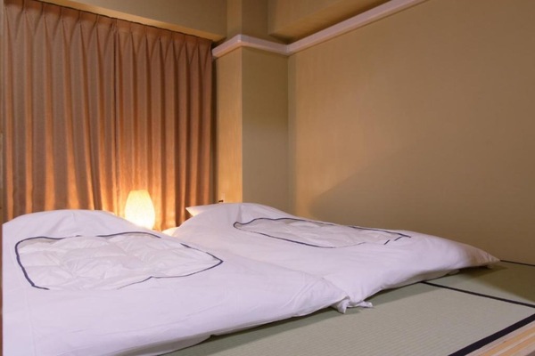 Japanese-style room for 2 people