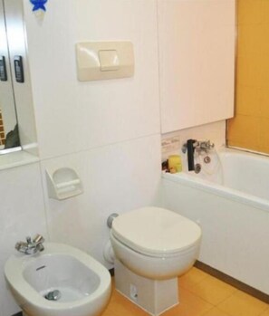 Baignoire, bidet