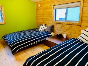 3 Schlafzimmer, Schreibtisch, Bügeleisen/Bügelbrett, kostenloses WLAN