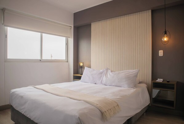 1 chambre, fer et planche à repasser, Wi-Fi, draps fournis