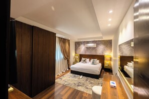 Deluxe Apartment | In-room safe, individually decorated, free WiFi, bed sheets - Alashrafia Smart Residence (Giza)