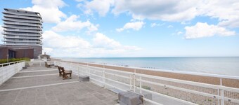 Seashell Cottage - Worthing - sleeps 4 guests  in 2 bedrooms