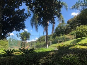 Property grounds - Recanto do Gigio, a refuge 40 minutes from São Paulo. (terra preta - mairiporã)