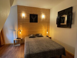 3 slaapkamers, een strijkplank/strijkijzer, gratis wifi